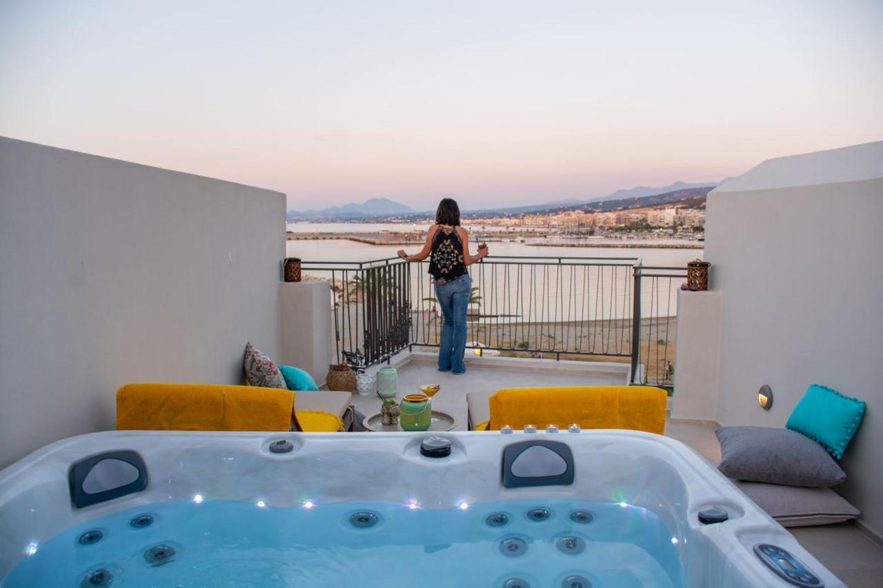 V77 Seafront Suites Rethymno  Exterior photo
